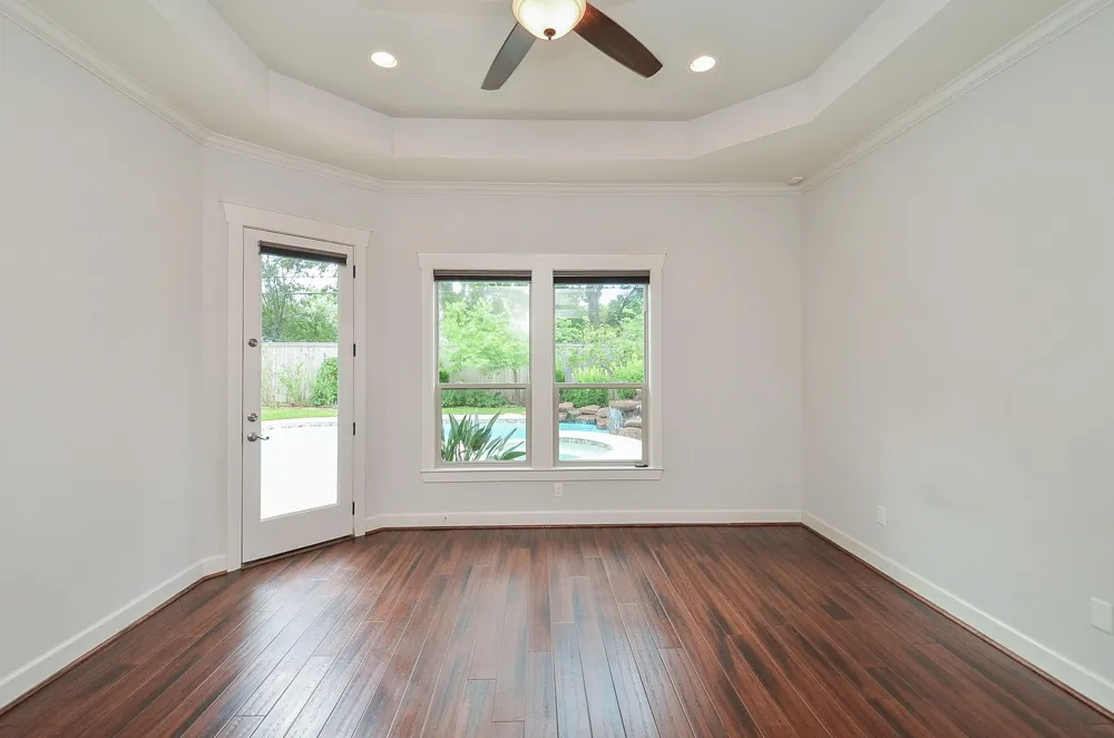 5413 De Milo Drive Houston, TX 77092