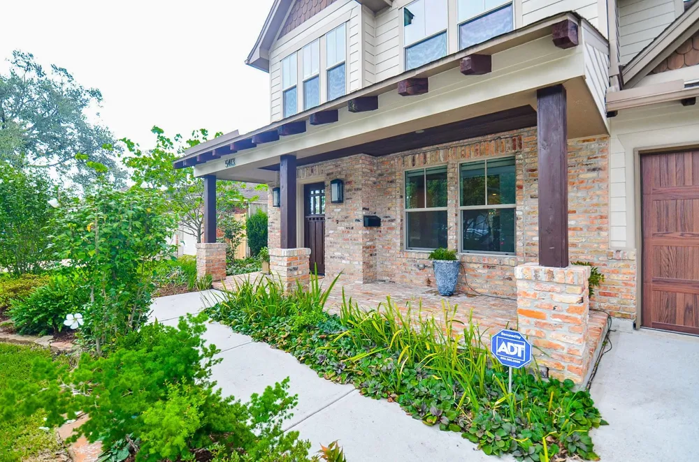 5413 De Milo Drive Houston, TX 77092