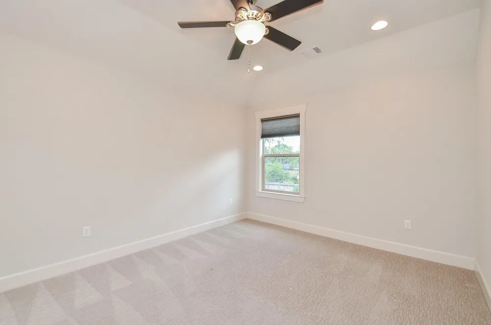 5413 De Milo Drive Houston, TX 77092