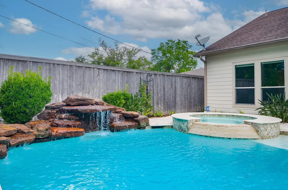 5413 De Milo Drive Houston, TX 77092
