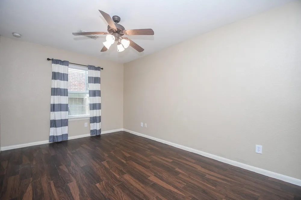6006 Lamb Creek Missouri City, TX 77459