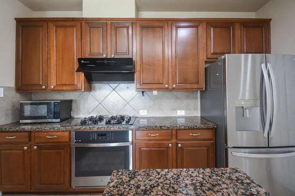 6006 Lamb Creek Missouri City, TX 77459