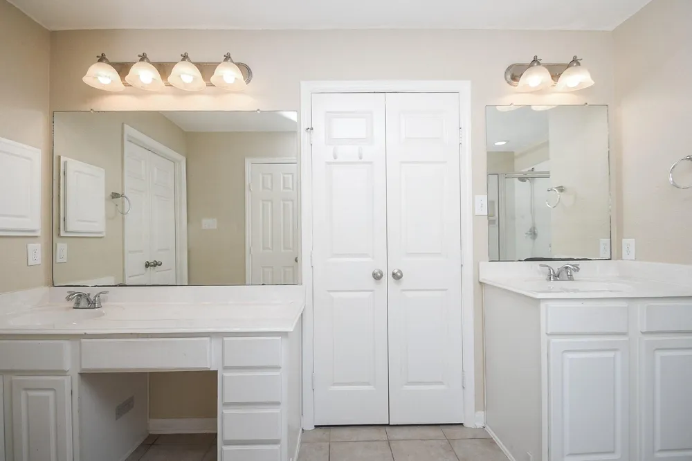 6006 Lamb Creek Missouri City, TX 77459