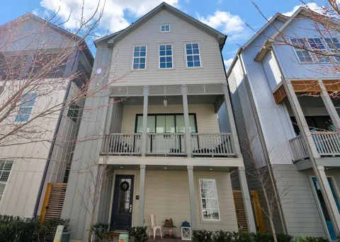 2419 W Kolbe Lane