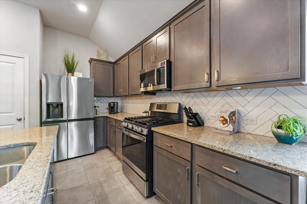 31007 Oakley Glen Court Conroe, TX 77385