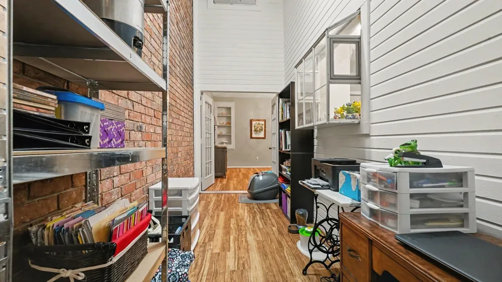 1310 E James Street #6 Baytown, TX 77520