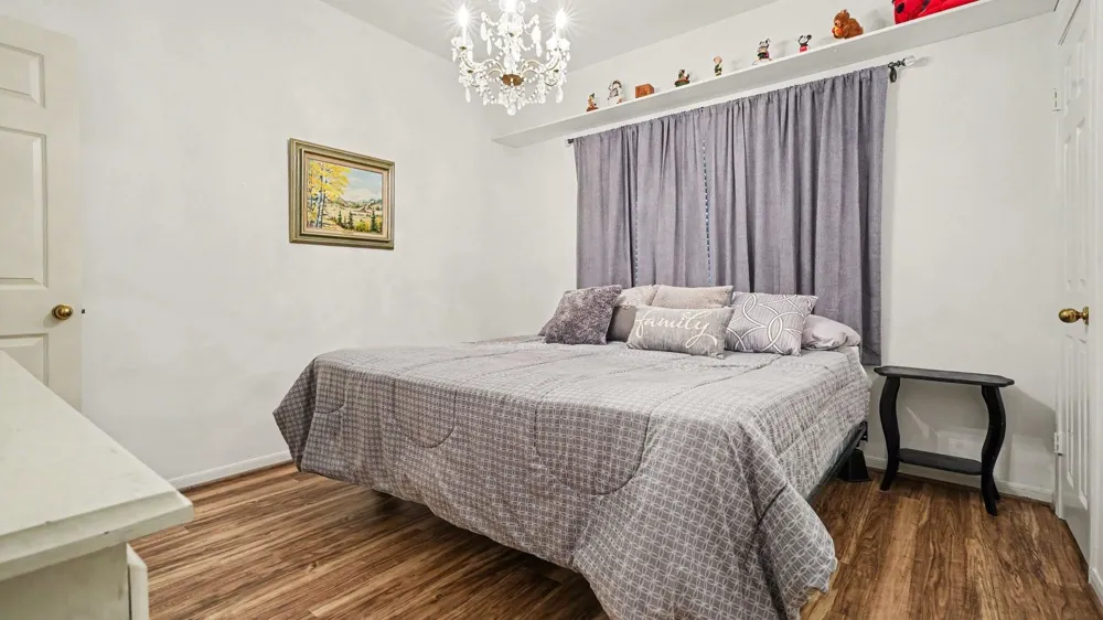 1310 E James Street #6 Baytown, TX 77520