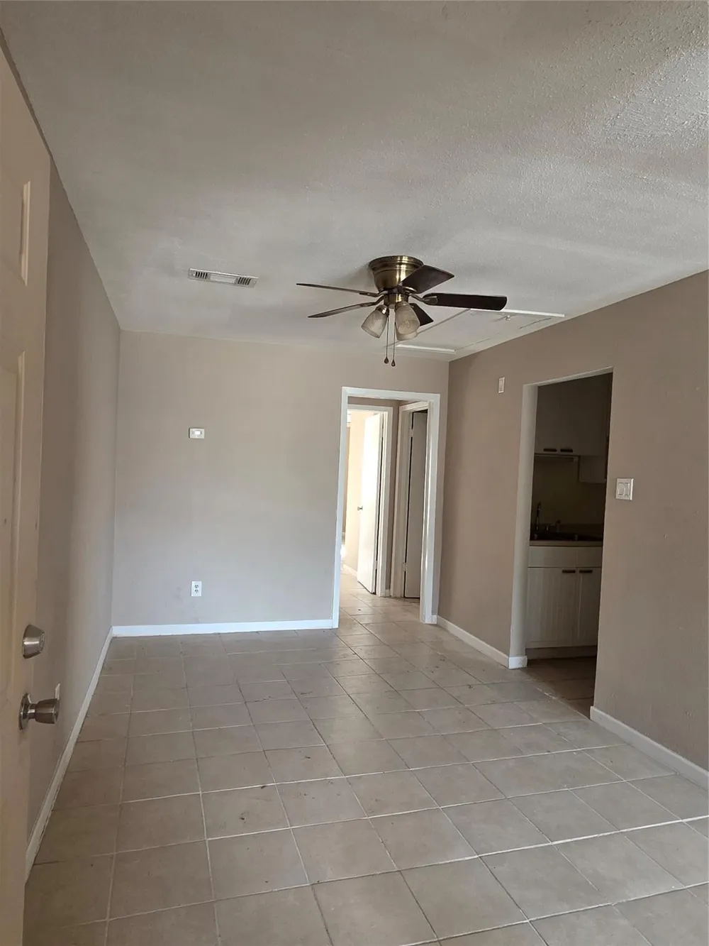 1014 Graham Drive #I3 Tomball, TX 77375
