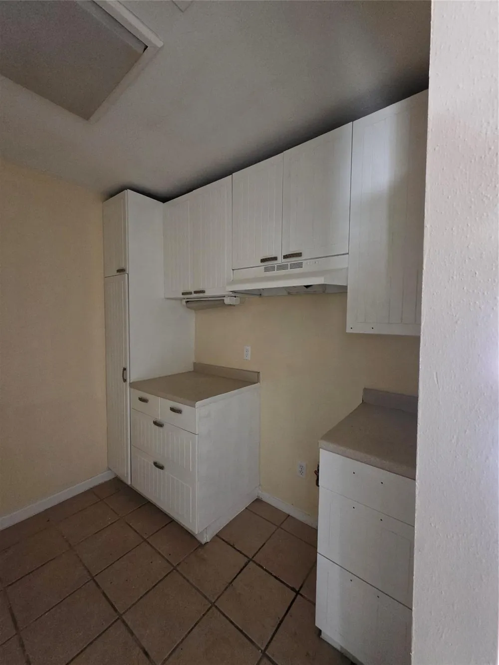 1014 Graham Drive #I3 Tomball, TX 77375