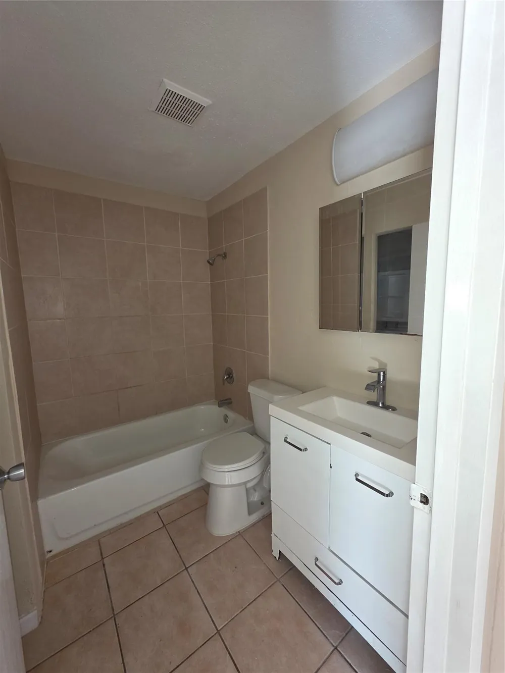 1014 Graham Drive #I3 Tomball, TX 77375