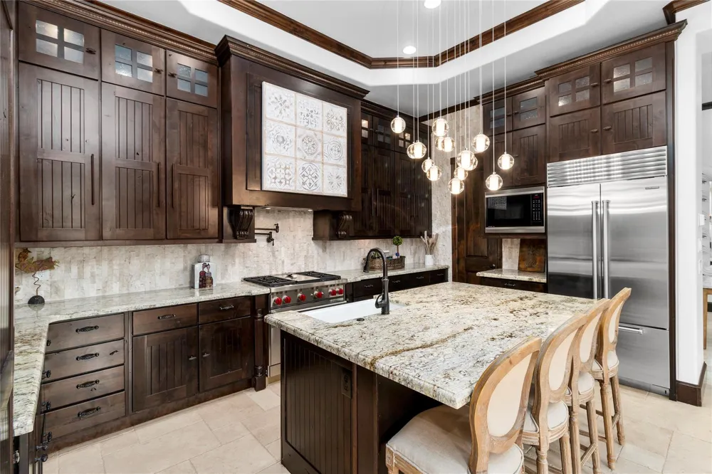 146 La Vie Drive Montgomery, TX 77316