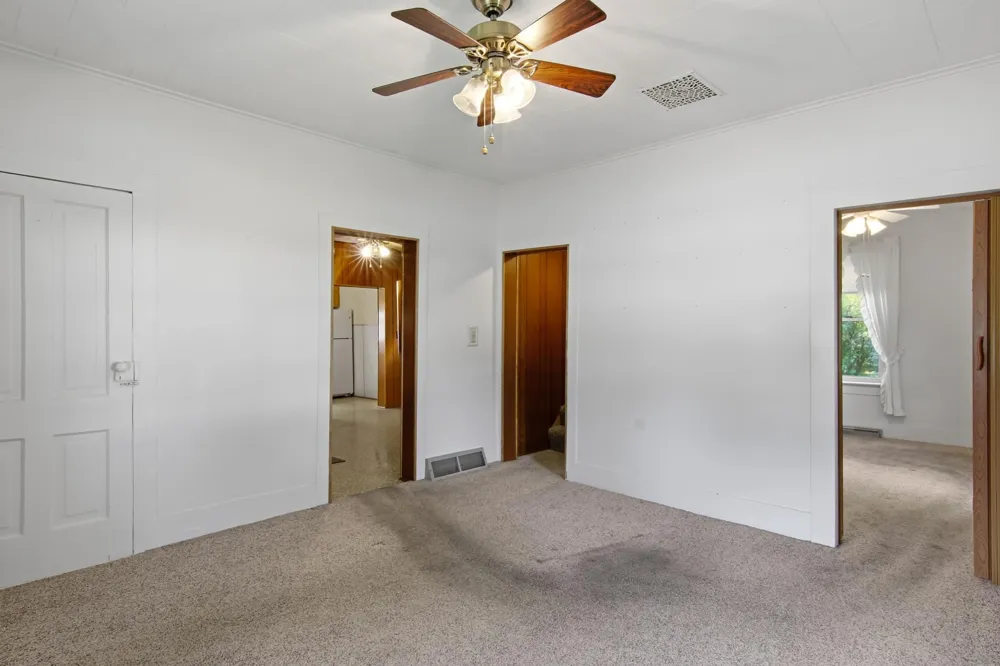 808 Bailey Avenue Wabasha, MN 55981