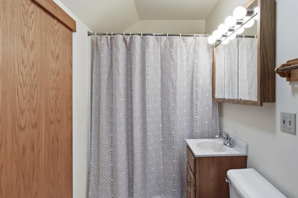 808 Bailey Avenue Wabasha, MN 55981