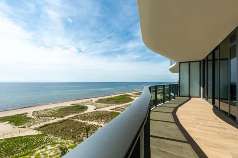 900 OCEAN BOULEVARD #802