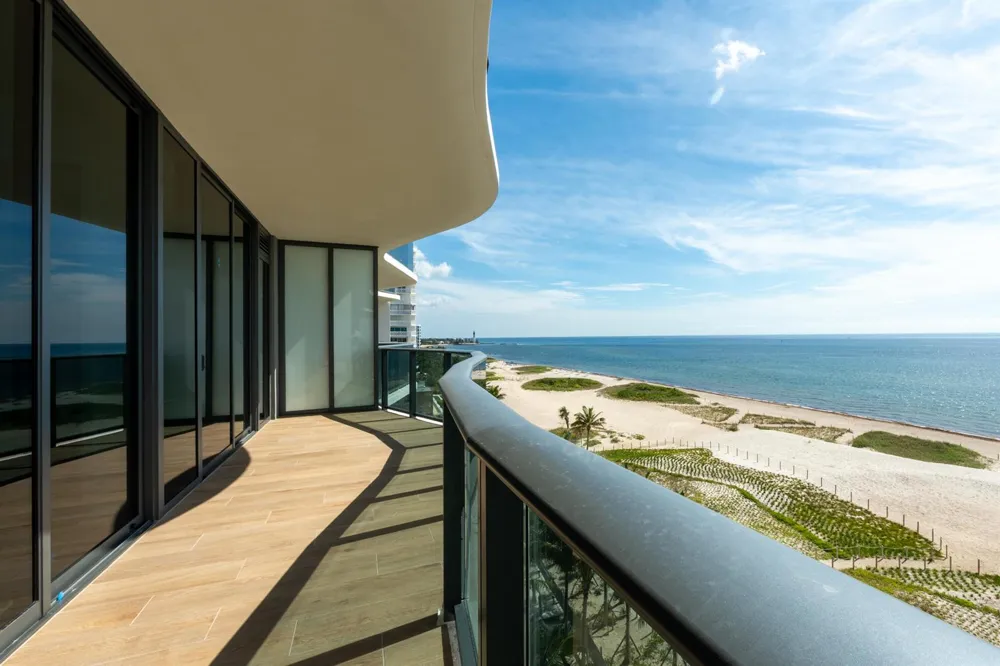 900 OCEAN BOULEVARD #802 Pompano Beach, FL 33062