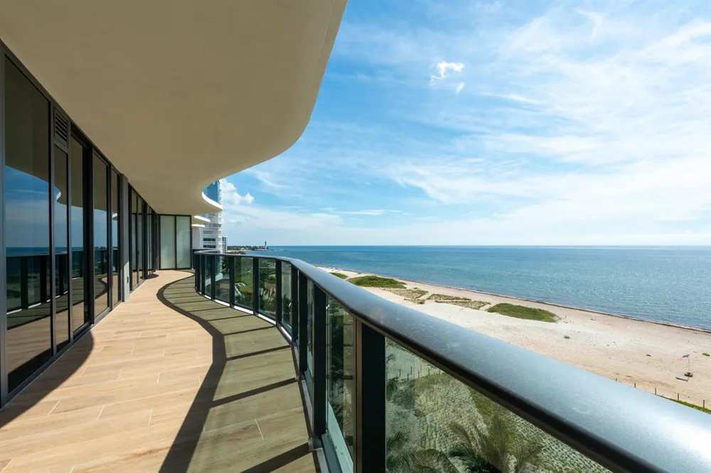 900 OCEAN BOULEVARD #802 Pompano Beach, FL 33062