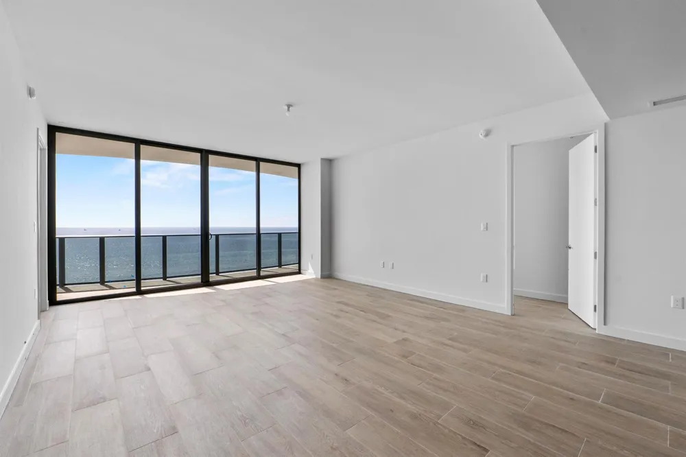 900 OCEAN BOULEVARD #802 Pompano Beach, FL 33062