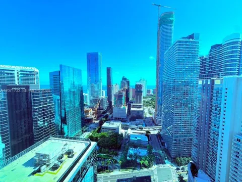 1080 Brickell Ave #3600