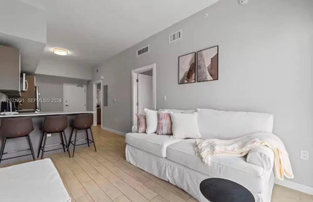 321 NE 26th St #811 Miami, FL 33137