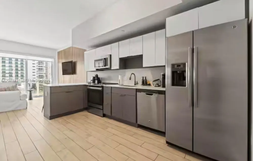 321 NE 26th St #811 Miami, FL 33137
