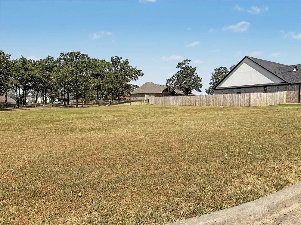 1445 Angus Avenue Tahlequah, OK 74464