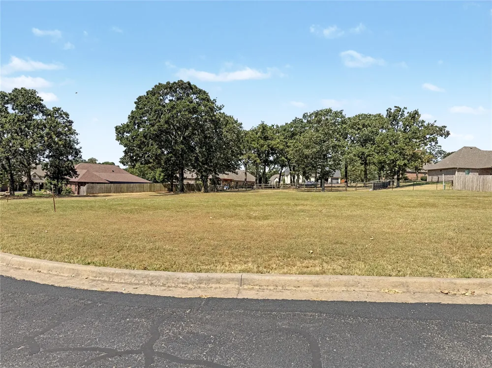 1445 Angus Avenue Tahlequah, OK 74464