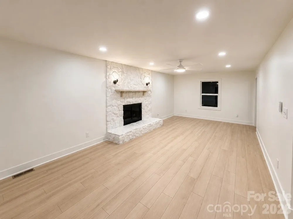 2606 Pine Forest Drive Gastonia, NC 28056