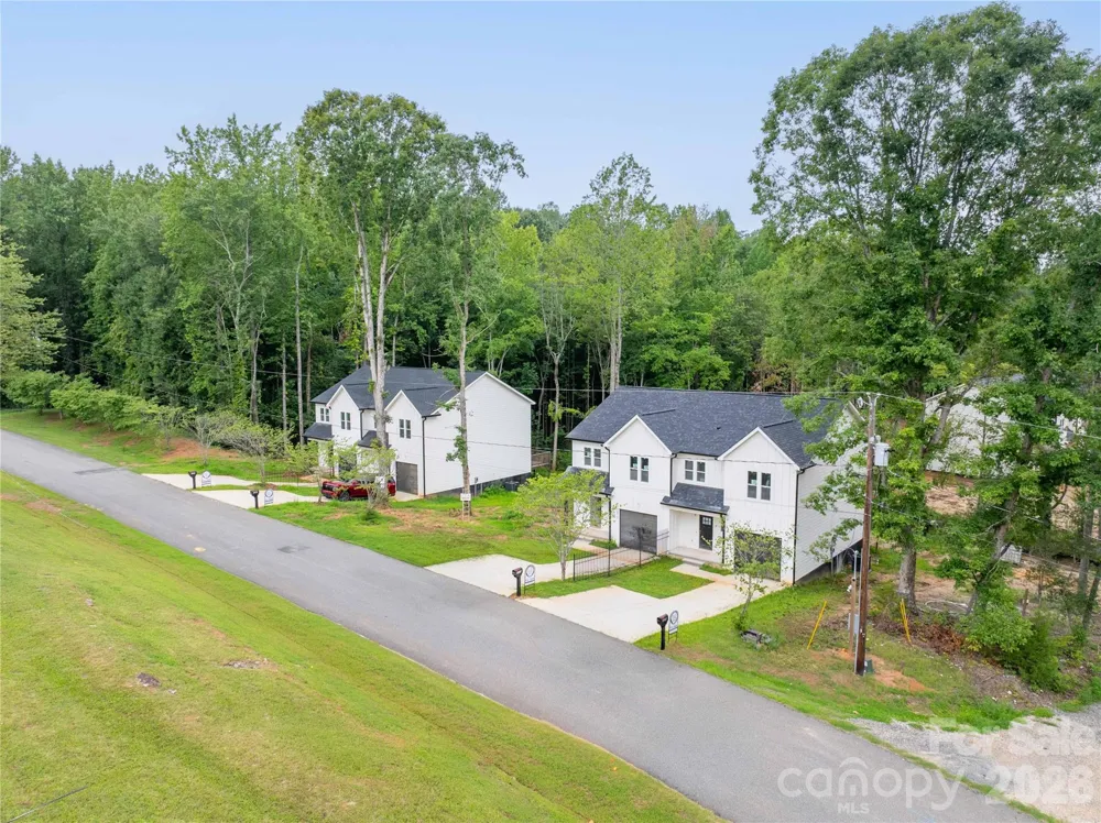 2961 Hughey Drive Newton, NC 28658