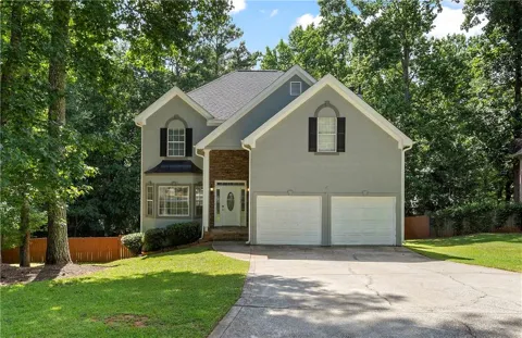 9569 Lakeview Court