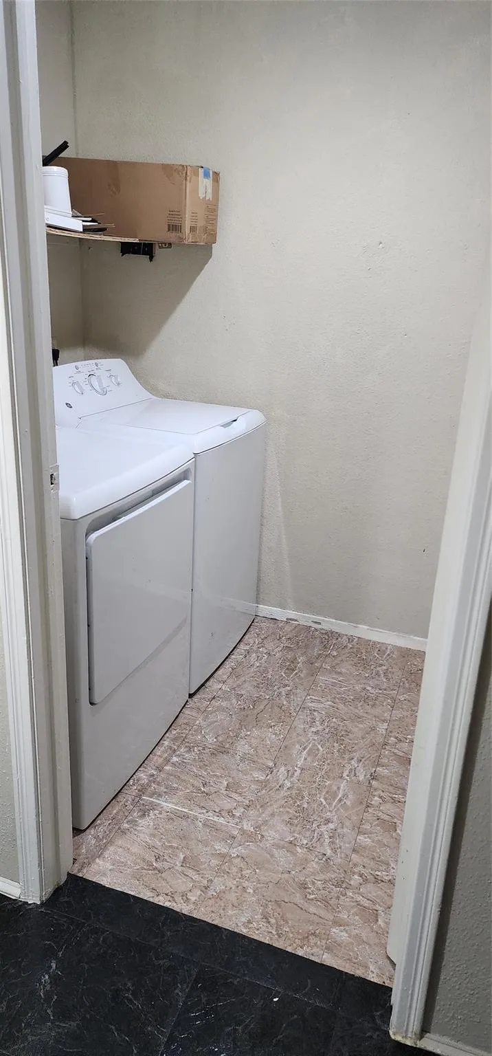6500 Sands Point Drive #518 Houston, TX 77074