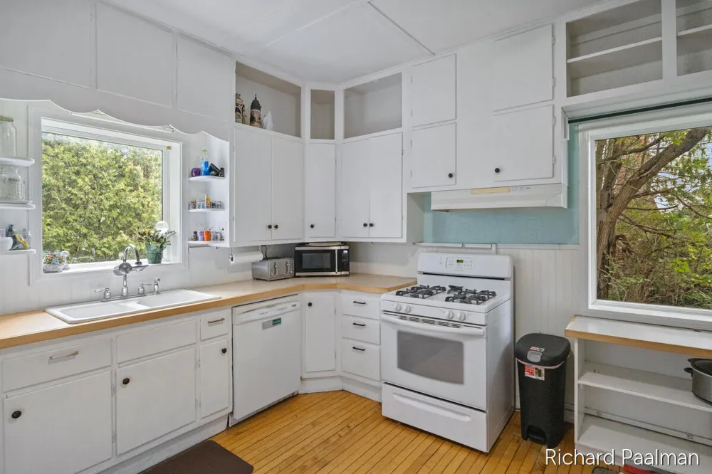 220 W Pere Marquette Street Big Rapids, MI 49307