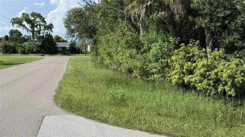 12494 MOHICAN AVENUE Port Charlotte, FL 33953