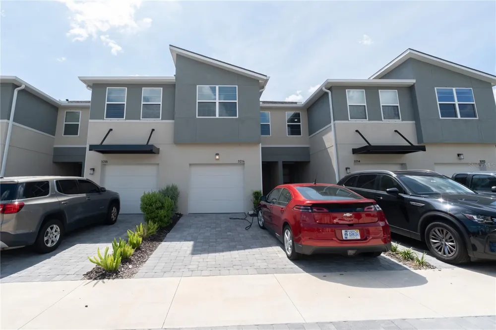 3216 MOONLIT LILY PLACE Brandon, FL 33511