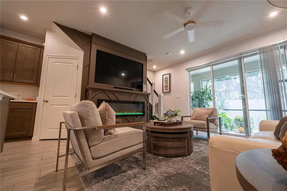 3216 MOONLIT LILY PLACE Brandon, FL 33511
