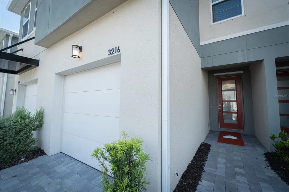 3216 MOONLIT LILY PLACE Brandon, FL 33511