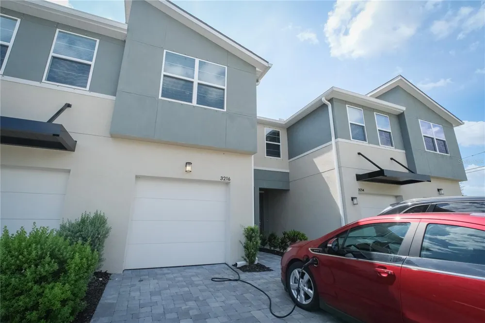 3216 MOONLIT LILY PLACE Brandon, FL 33511