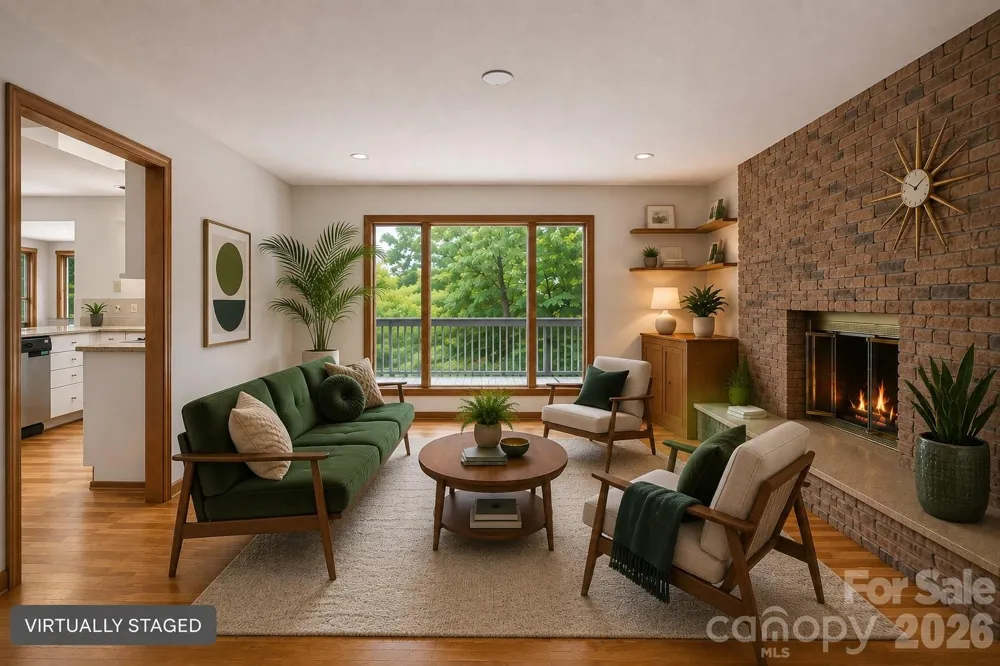 1105 High Vista Drive Mills River, NC 28759