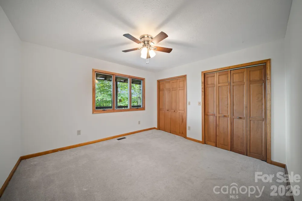 1105 High Vista Drive Mills River, NC 28759