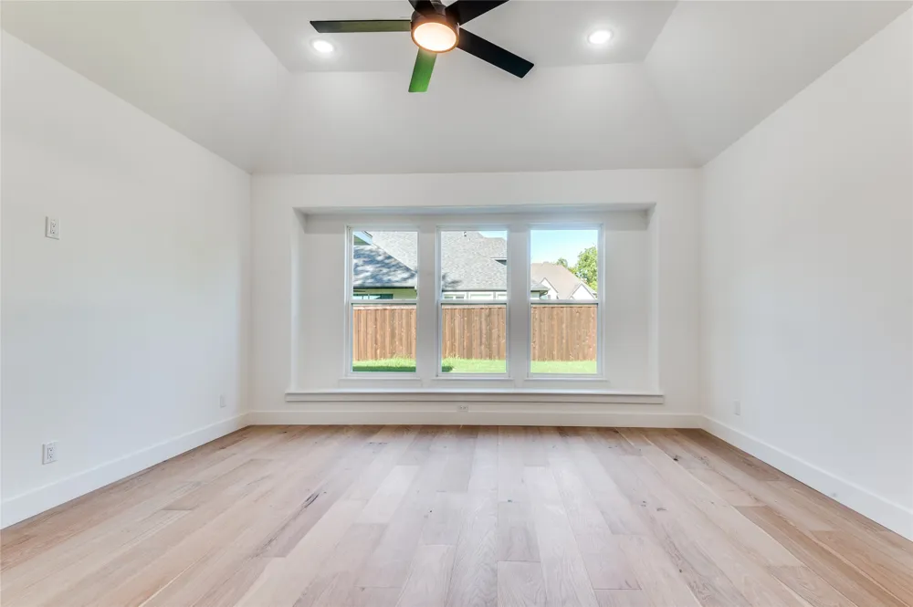 99 Kay Lane Westworth Village, TX 76114
