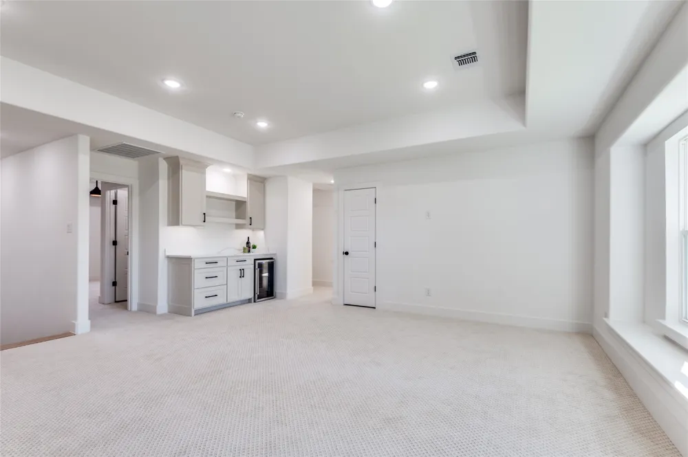 99 Kay Lane Westworth Village, TX 76114