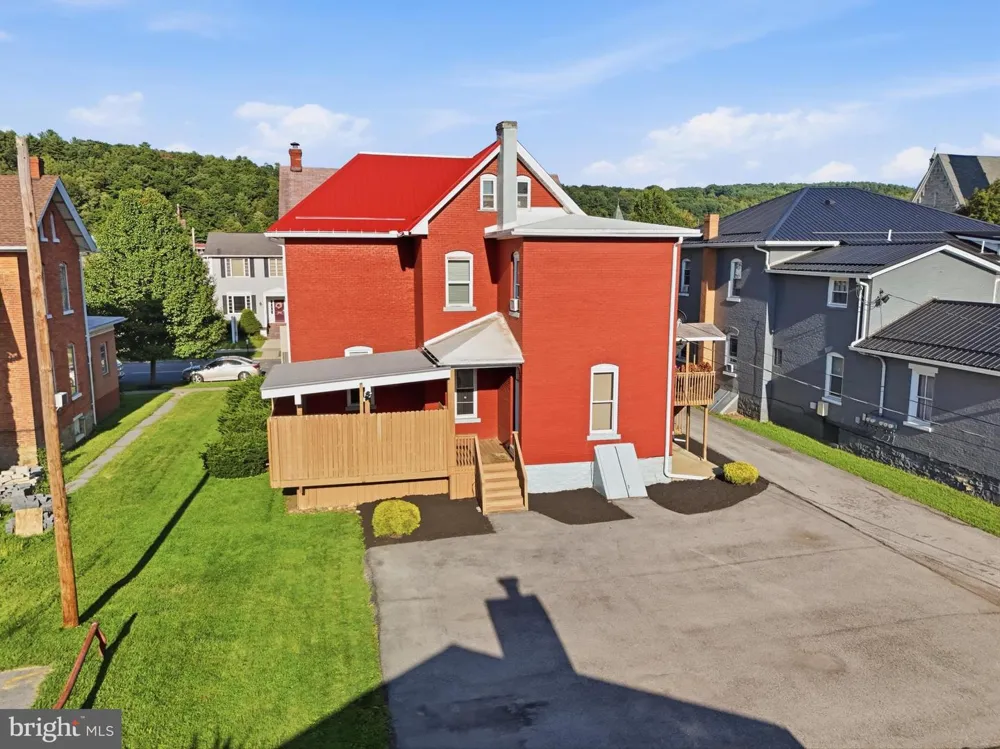 210 2ND ST Clearfield, PA 16830