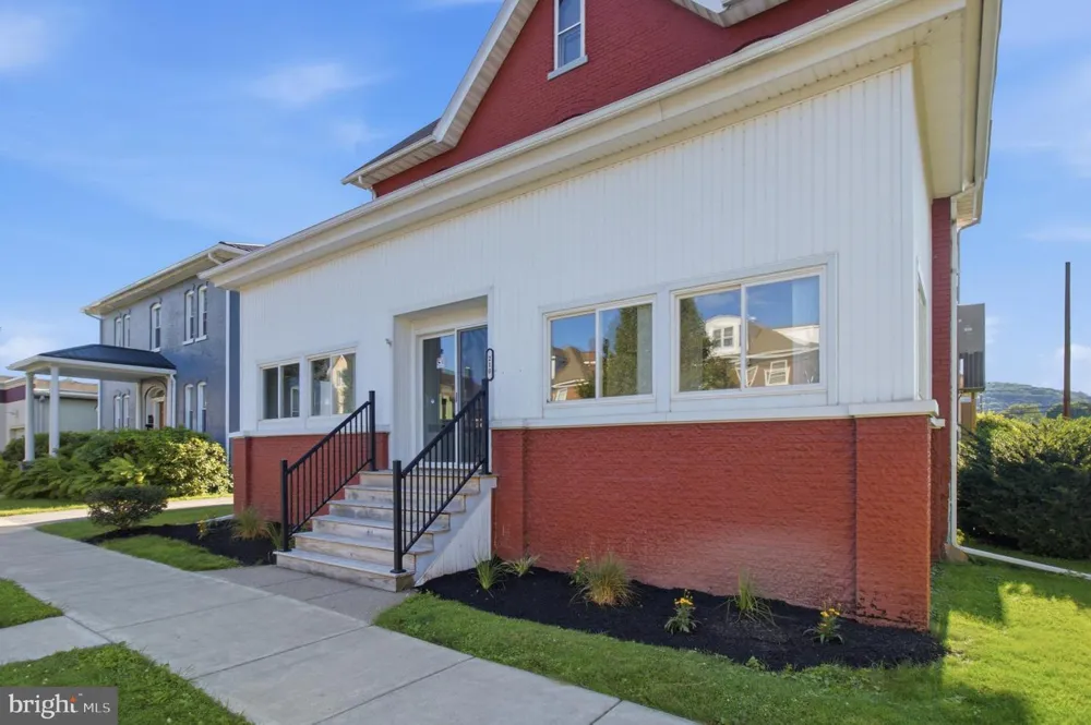 210 2ND ST Clearfield, PA 16830