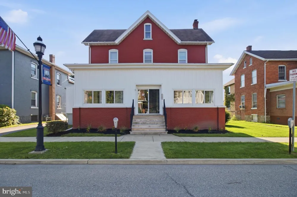 210 2ND ST Clearfield, PA 16830