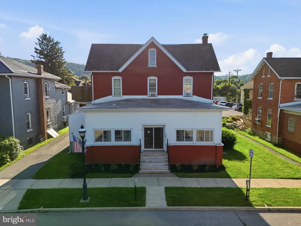 210 2ND ST Clearfield, PA 16830