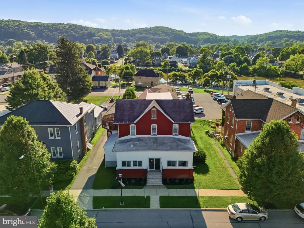 210 2ND ST Clearfield, PA 16830