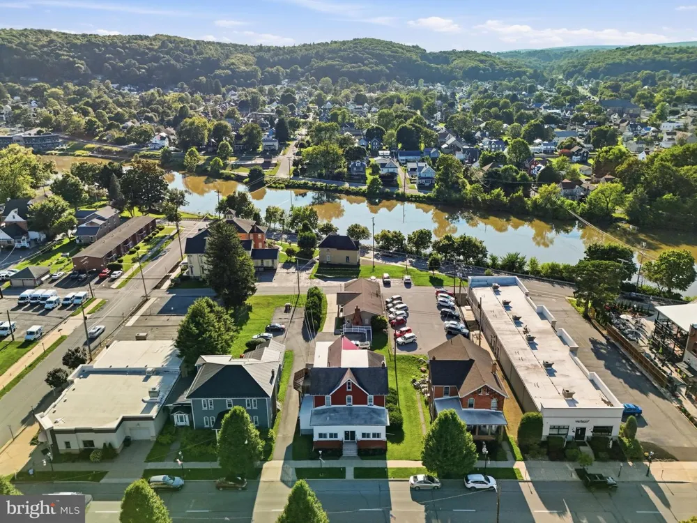 210 2ND ST Clearfield, PA 16830