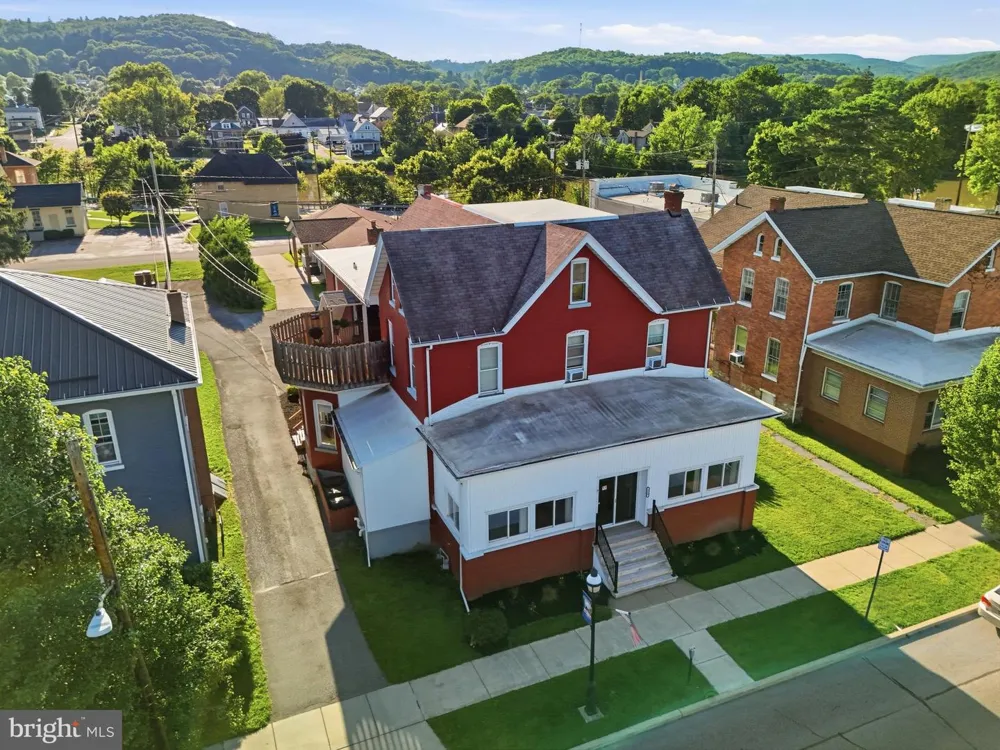 210 2ND ST Clearfield, PA 16830