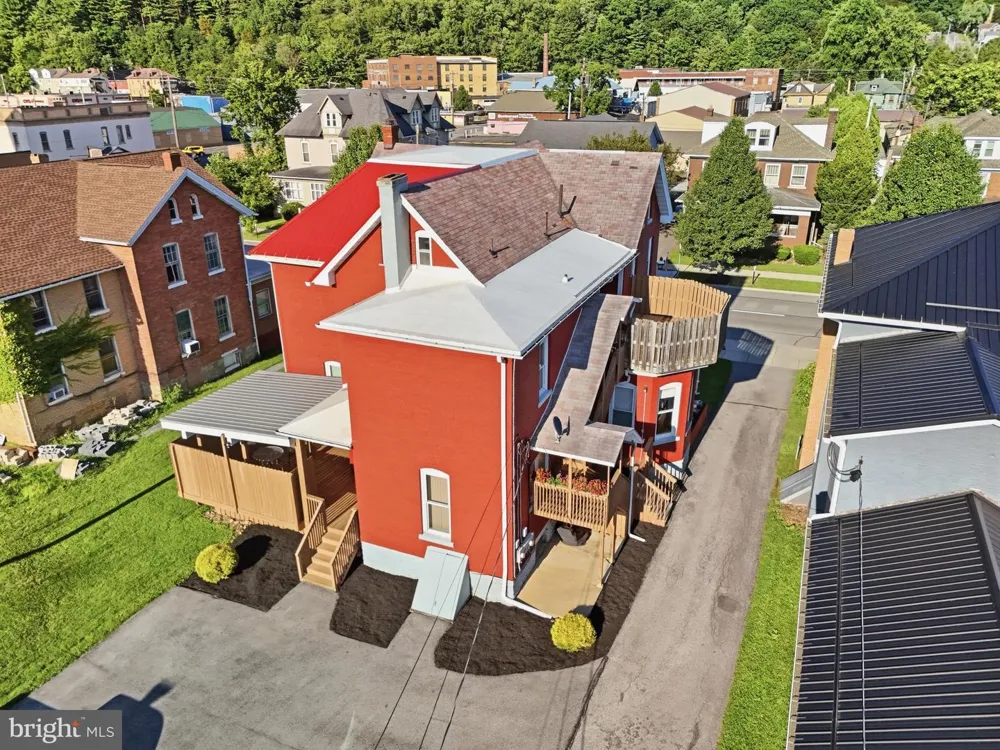 210 2ND ST Clearfield, PA 16830