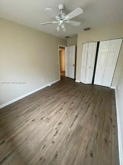 2004 Marsh Harbor Dr Riviera Beach, FL 33404