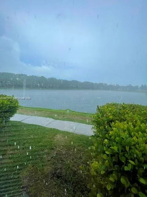 2004 Marsh Harbor Dr Riviera Beach, FL 33404